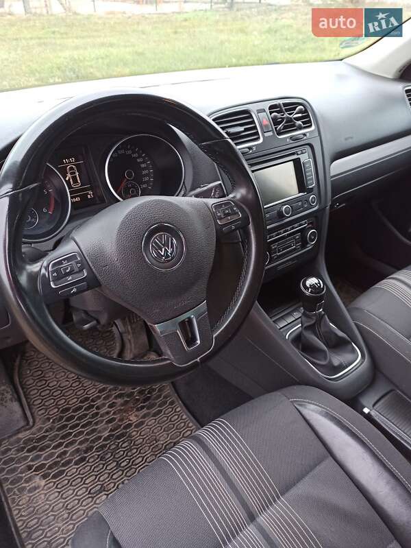 Універсал Volkswagen Golf 2012 в Кропивницькому