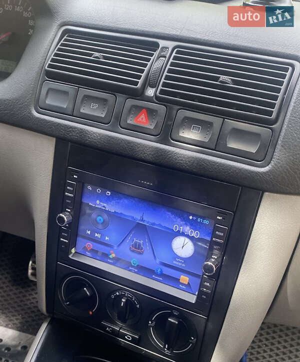 Хетчбек Volkswagen Golf 2000 в Львові