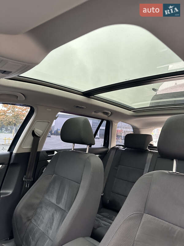 Универсал Volkswagen Golf 2010 в Броварах