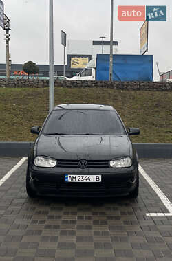 Хэтчбек Volkswagen Golf 1999 в Софиевской Борщаговке