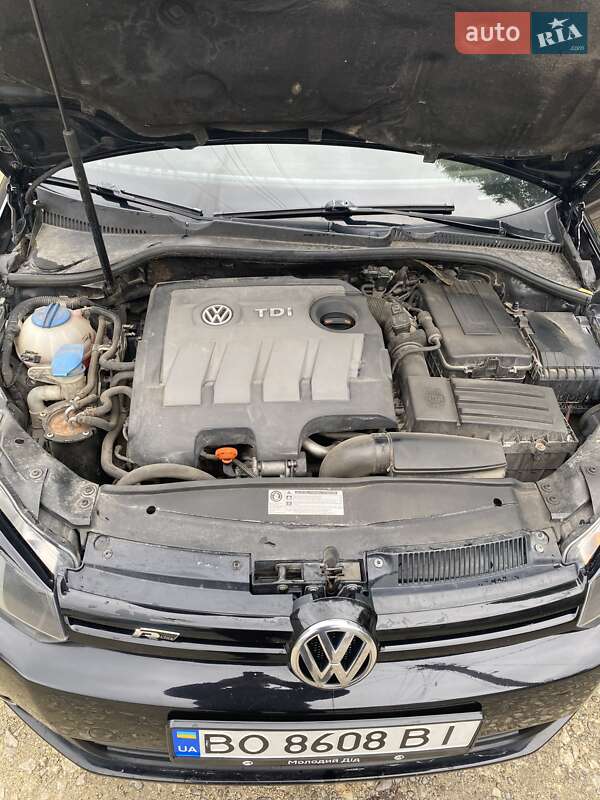 Універсал Volkswagen Golf 2012 в Тернополі