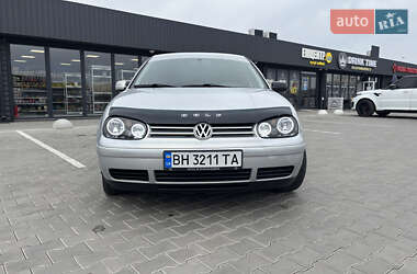 Хетчбек Volkswagen Golf 1999 в Вознесенську