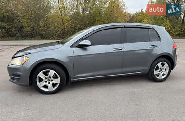 Хэтчбек Volkswagen Golf 2014 в Кролевце