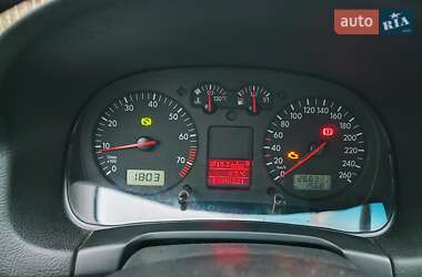 Хэтчбек Volkswagen Golf 2002 в Тернополе
