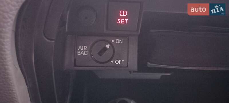 Универсал Volkswagen Golf 2012 в Луцке