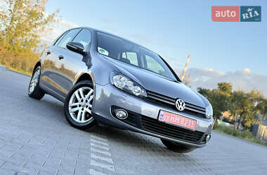 Хетчбек Volkswagen Golf 2009 в Володимирі