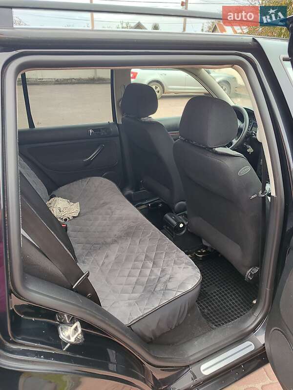 Универсал Volkswagen Golf 2000 в Рогатине