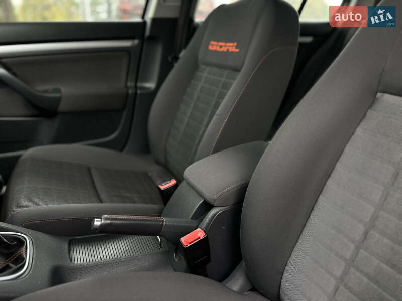 Хэтчбек Volkswagen Golf 2006 в Виннице фото 35 Хэтчбек Volkswagen Golf 2006 в Виннице