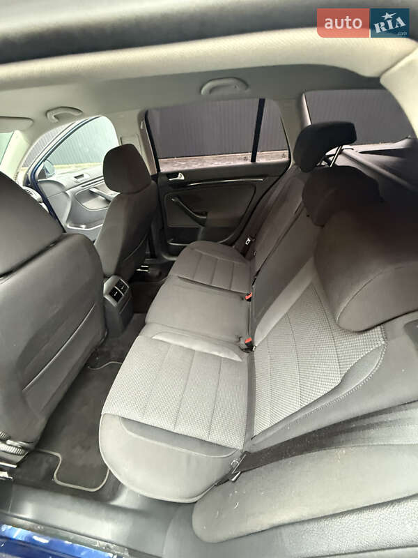 Універсал Volkswagen Golf 2010 в Хмельницькому