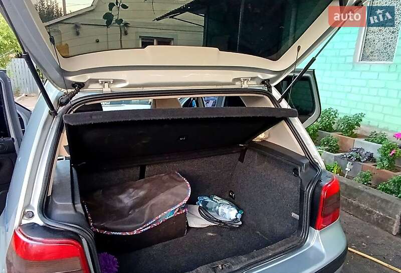 Хэтчбек Volkswagen Golf 2000 в Гостомеле фото 4 Хэтчбек Volkswagen Golf 2000 в Гостомеле