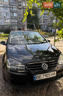 Хэтчбек Volkswagen Golf 2005 в Николаеве