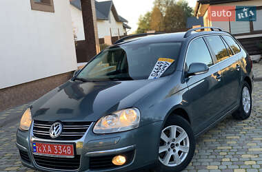 Универсал Volkswagen Golf 2009 в Яворове