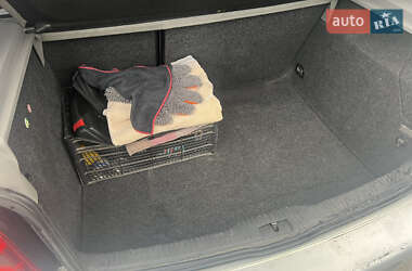 Хэтчбек Volkswagen Golf 1999 в  фото 8 Хэтчбек Volkswagen Golf 1999 в