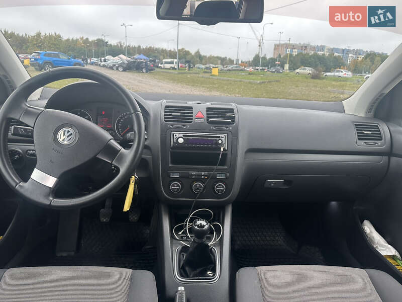 Хэтчбек Volkswagen Golf 2008 в Львове фото 16 Хэтчбек Volkswagen Golf 2008 в Львове