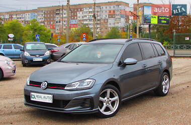 Універсал Volkswagen Golf 2015 в Кропивницькому