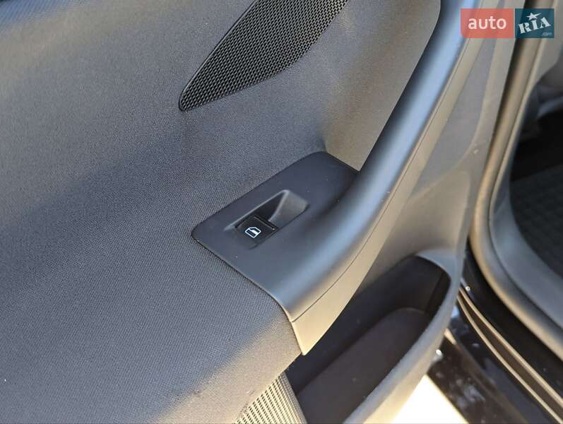 Универсал Volkswagen Golf 2007 в Ровно