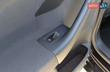 Універсал Volkswagen Golf 2007 в  фото 8 Універсал Volkswagen Golf 2007 в