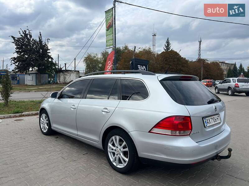 Универсал Volkswagen Golf 2009 в Первомайске