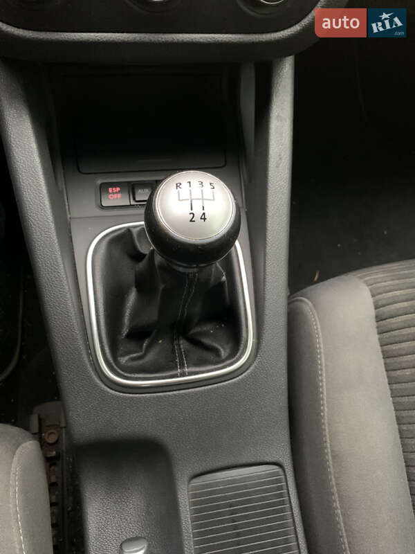 Хетчбек Volkswagen Golf 2008 в Дніпрі