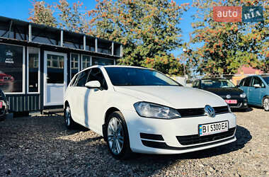 Универсал Volkswagen Golf 2016 в Полтаве