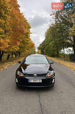 Універсал Volkswagen Golf 2016 в Кременчуці