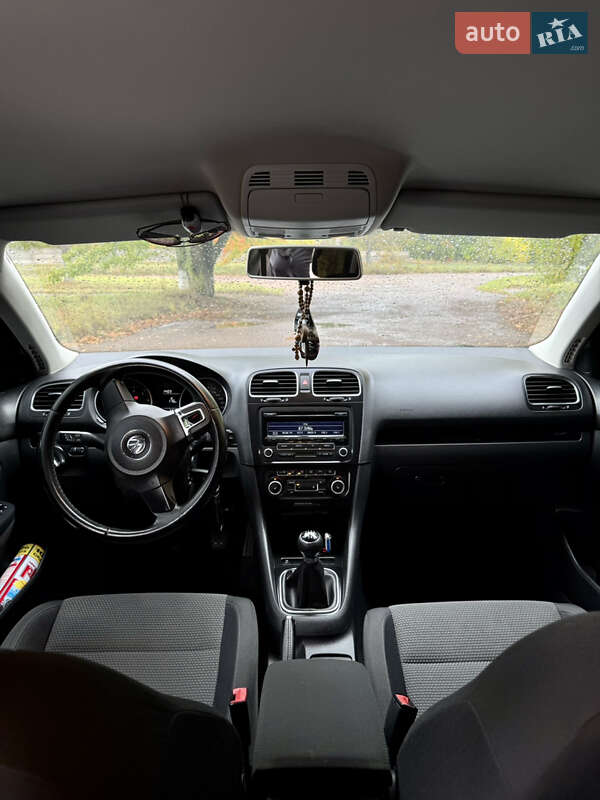 Универсал Volkswagen Golf 2011 в Нежине