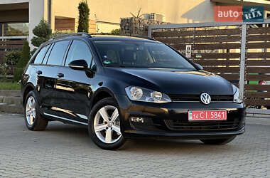 Універсал Volkswagen Golf 2015 в Стрию