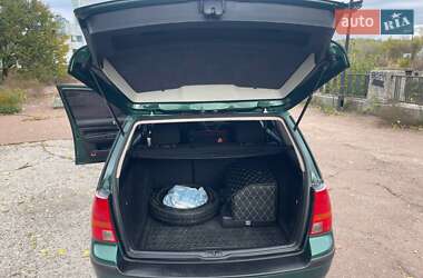 Универсал Volkswagen Golf 2000 в  фото 19 Универсал Volkswagen Golf 2000 в