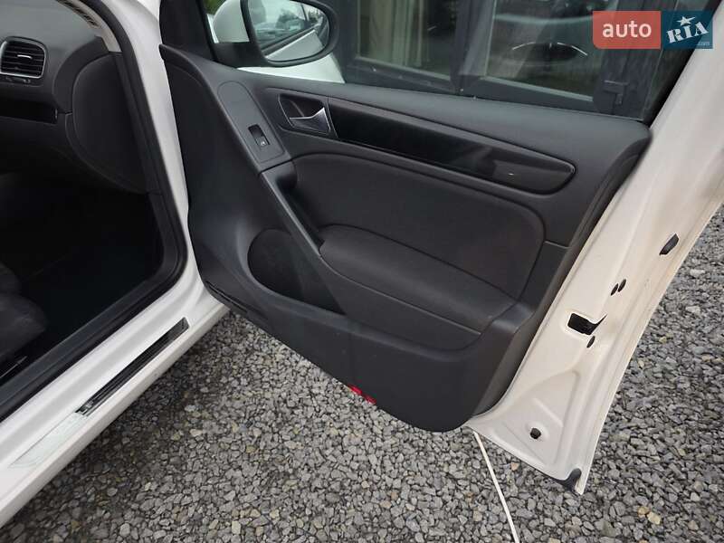 Хэтчбек Volkswagen Golf 2009 в Тернополе фото 10 Хэтчбек Volkswagen Golf 2009 в Тернополе
