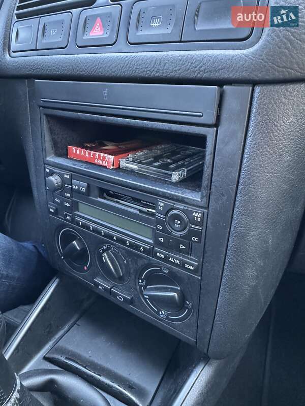 Хэтчбек Volkswagen Golf 2002 в Кременчуге фото 17 Хэтчбек Volkswagen Golf 2002 в Кременчуге