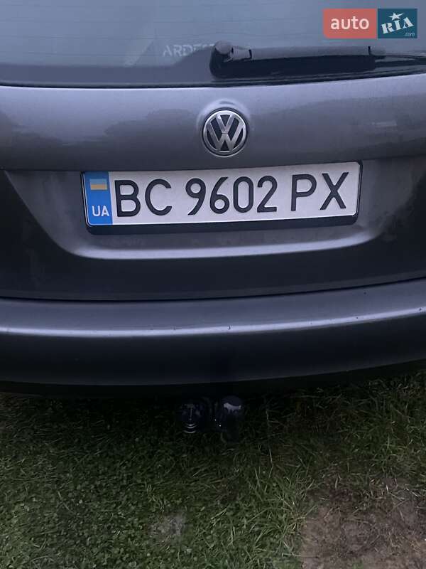 Універсал Volkswagen Golf 2007 в Сарнах