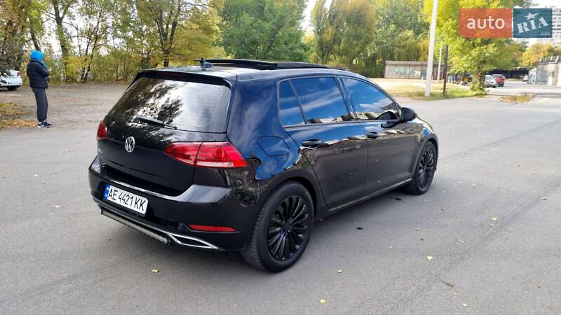 Хэтчбек Volkswagen Golf 2020 в Днепре