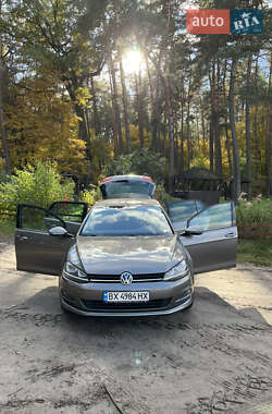 Хэтчбек Volkswagen Golf 2013 в Славуте