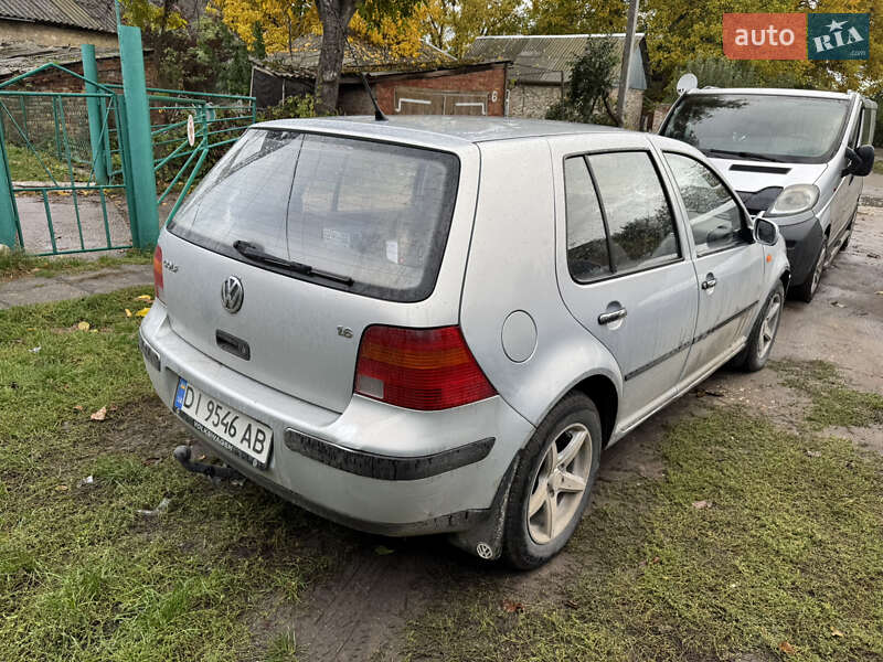 Хетчбек Volkswagen Golf 1998 в Кодимі