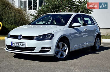 Хэтчбек Volkswagen Golf 2013 в Киеве