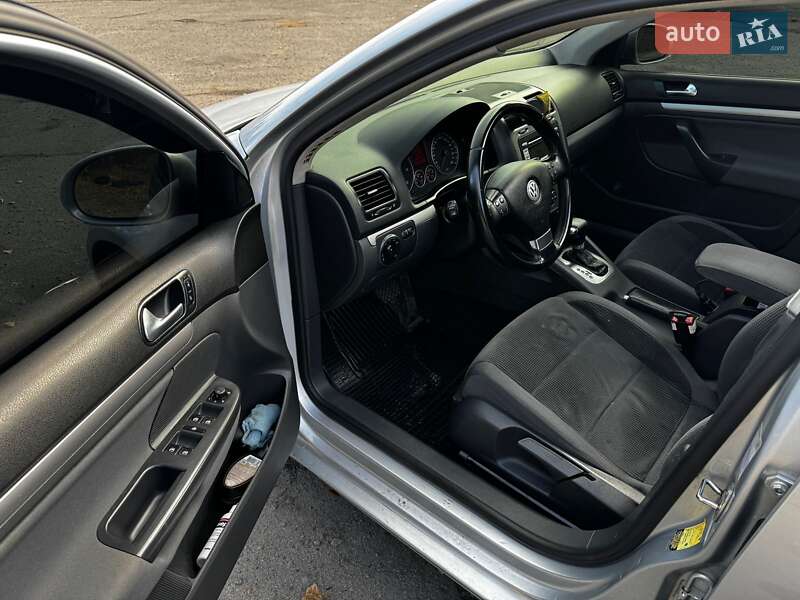 Универсал Volkswagen Golf 2007 в Днепре