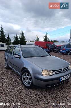 Универсал Volkswagen Golf 2002 в Бучаче