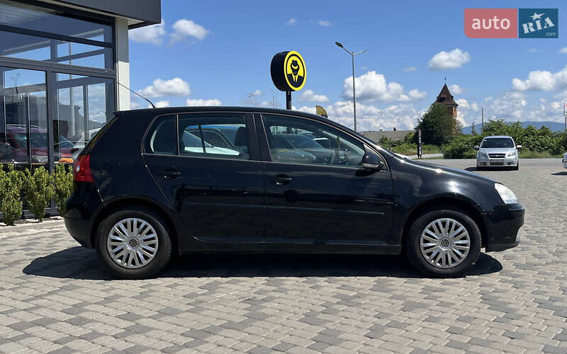 Хэтчбек Volkswagen Golf 2007 в Мукачево