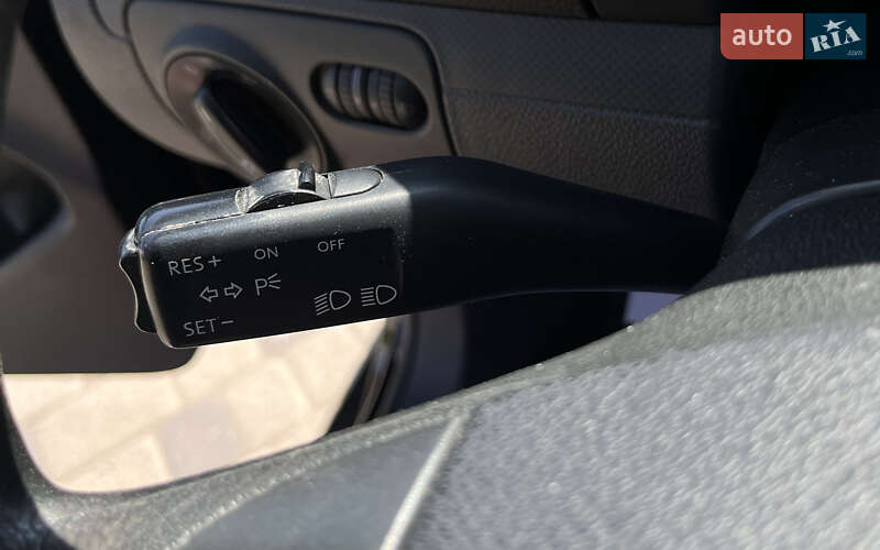 Хэтчбек Volkswagen Golf 2007 в Мукачево