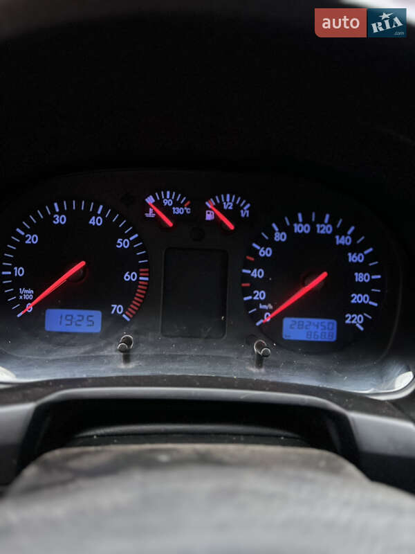 Хетчбек Volkswagen Golf 2001 в Полтаві фото 13 Хетчбек Volkswagen Golf 2001 в Полтаві