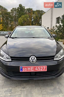 Универсал Volkswagen Golf 2012 в Луцке