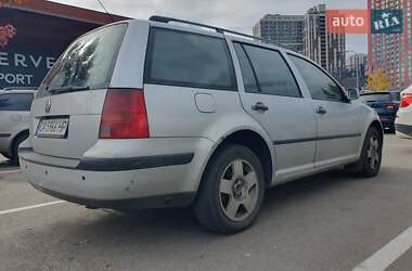 Універсал Volkswagen Golf 2002 в Києві