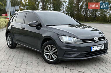 Хетчбек Volkswagen Golf 2017 в Хмельницькому
