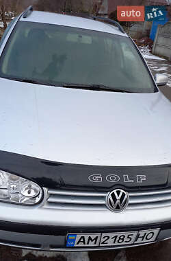 Универсал Volkswagen Golf 2001 в Житомире