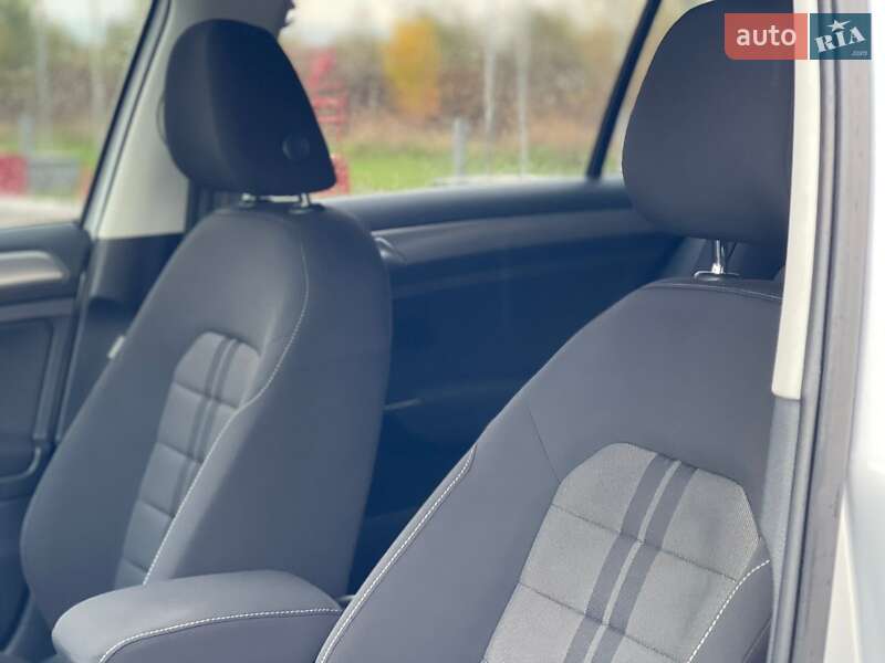 Універсал Volkswagen Golf 2014 в Ужгороді фото 14 Універсал Volkswagen Golf 2014 в Ужгороді