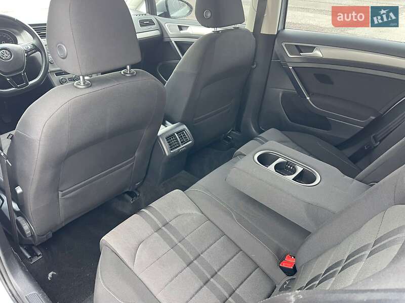 Універсал Volkswagen Golf 2014 в Ужгороді фото 21 Універсал Volkswagen Golf 2014 в Ужгороді