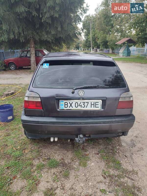 Хэтчбек Volkswagen Golf 1994 в Каменец-Подольском
