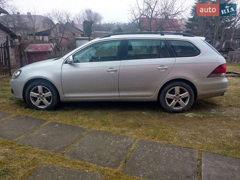 Универсал Volkswagen Golf 2013 в Львове фото Универсал Volkswagen Golf 2013 в Львове