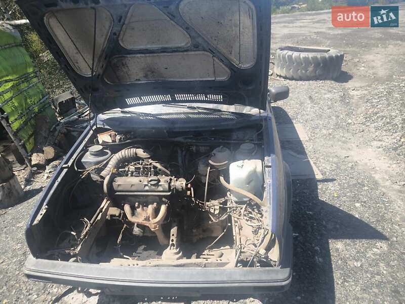 Хетчбек Volkswagen Golf 1990 в Львові