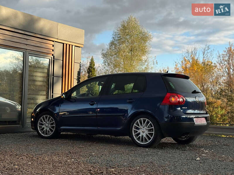 Хэтчбек Volkswagen Golf 2008 в Дрогобыче